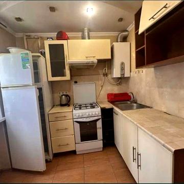 Срочно! 2х ком квартира 45м2 Ремонт Добровольцев/Парк Победы 42500$