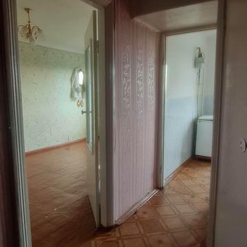 Грушевського вул., 42