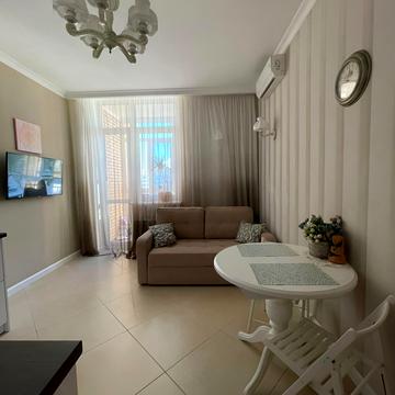 Аркадійське плато вул. (Гагаринське плато), 8