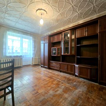 Івана Миколайчука вул., 10