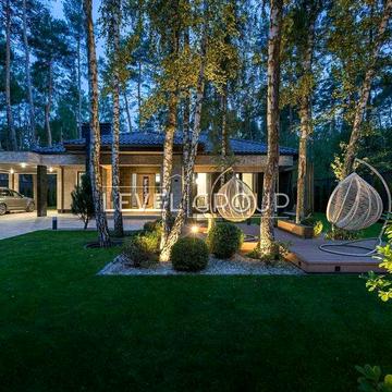 Плютовська вул.