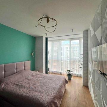 Продаж трикімнатної квартири з дорогим ремонтом в Ірпені біля лісу