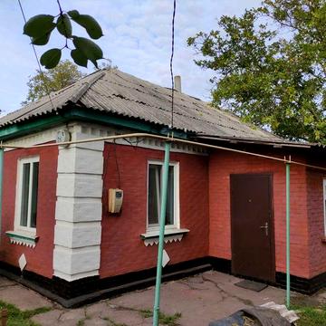 Продам будинок в селищі Олександрійське