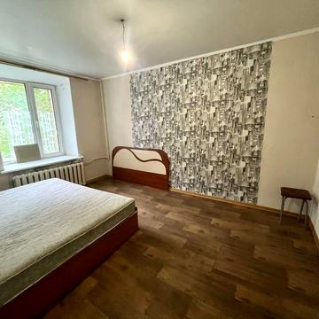 Продаж 2 кімнатної квартири на Адміральській, Центр.