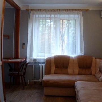 Аренда 3х комн.кв. Воскресенская,1,центр,18000 грн