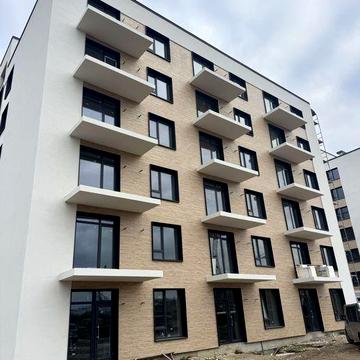 Якісна 2к в малоповерховому ЖК