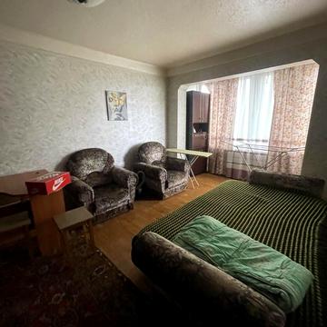 Лісовий просп., 7