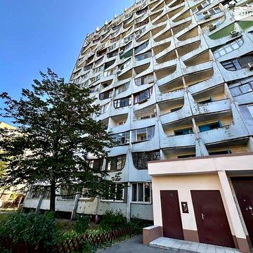 Продаж 2к Квартира Набережна Перемоги вулиця