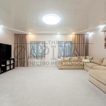 Центральна вул.