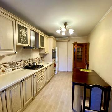 Економічний пров., 2