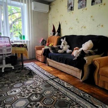 Гончарівський бульв. (Конєва), 9