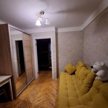 Продам 2-х кімнатну квартиру.м. Сирець, м. Нивки, вул. Стеценка