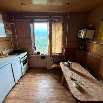 Продается 3-х комн. квартира по ул.  Авраменко