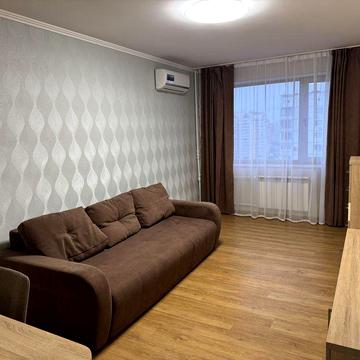 Здається 1к квартира Оболонь метро Мінська