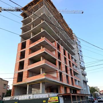 Євгена Мєшковського вул., 19