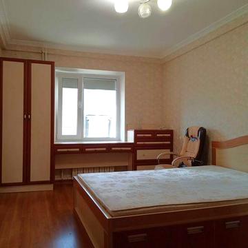 2-кімн. Метро Політехнічний інститут. Вільна