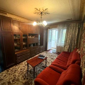 Продаж 3к., квартири вул. Чорнобильська 9, м. Академмістечко,Святошино