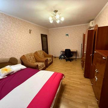 Супер! Сдается М.Героев Днепра, ул.Северная 2Г.КЛАССНАЯ 1-ая квартира.
