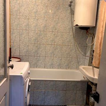 Продається квартира у центрі міста Вижниця по вулиці Грушевського