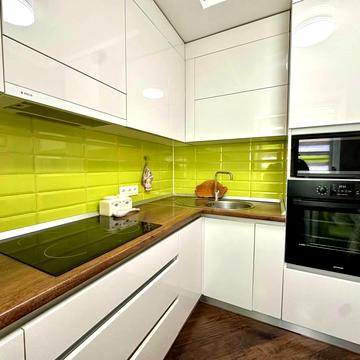 Відінська вул., 38