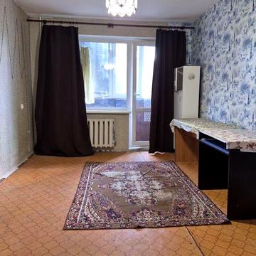 Аренда 3х комн квартира 2/5 эт у. Ватутина 2-4 места 129-й Покровский!