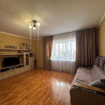 Продаж 2к.кв. Виставка