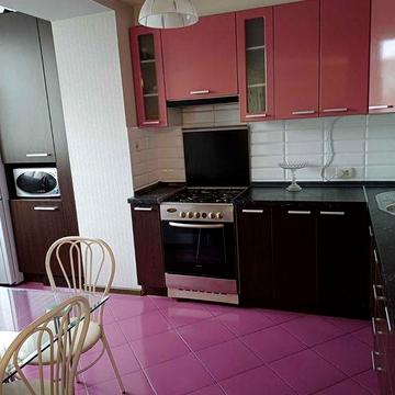 Сдам 2 комнатную квартиру на Гагарина /Дафи