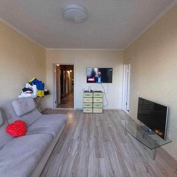 GA S4 Продаж Євідновлення 4 к 8\16 ст/м ПалацСпорту вул Олімпійська 19