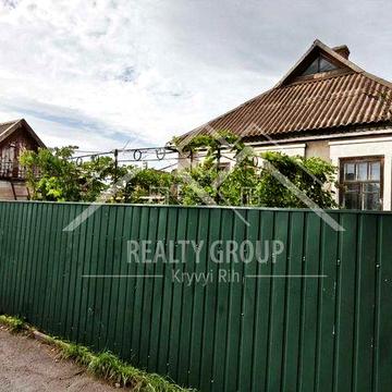 Продаж будинку біля річки, вул. Миколи Ходича