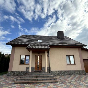 Продаж будинку з гаражем район Львівської