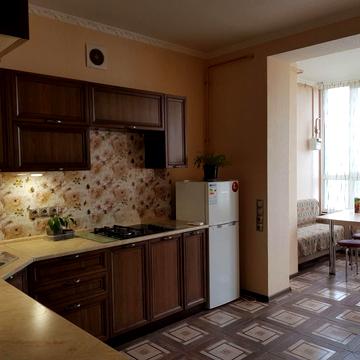 Миру вул., 23