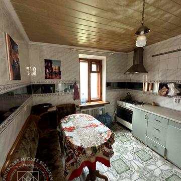 Льотна вул. (Червоногвардійська), 27а