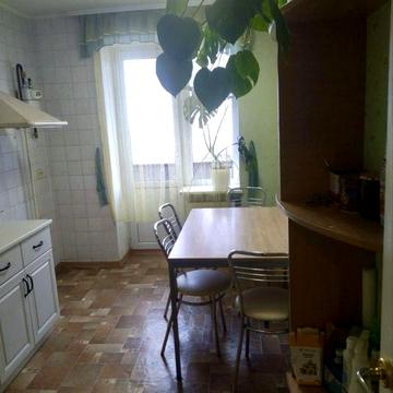 Пропонуємо до оренди простору 4-ох кімнатну квартиру в центрі міста !