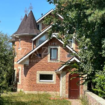 Івана Багряного вул., 102