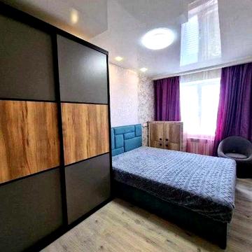 Продам 3х комн кв Жасминовый бульвар 2/5 с хорошим капит ремонтом, меб