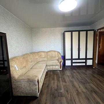 Аренда 1 ком кв, в Металлургическом р-не ( ул Якира )