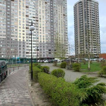 Вячеслава Чорновола вул., 6-А