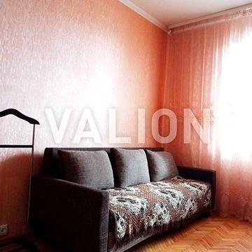 Продаж 2 к. квартири по вул. Ревуцького 4, м Харківська