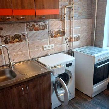 Шевченка. Здається 1-кімнатна квартира