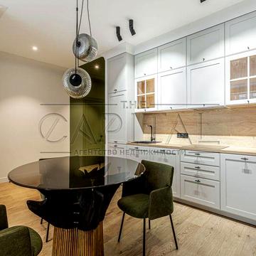 Оренда безпечної квартири в ЖК "Бульвар Фонтанів" на 3 поверсі