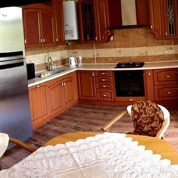 Варшавська вул., 133