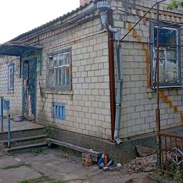 Продажться будинок смт.Томаківка