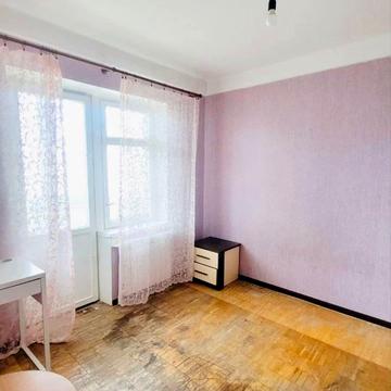 Йорданська вул. (Лайоша Гавро), 8