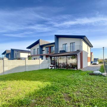 Масив Київський