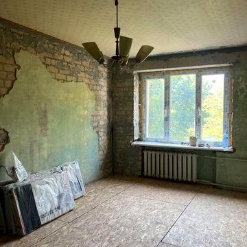 3х комнатная Сталинка на Павловом Поле под ремонт