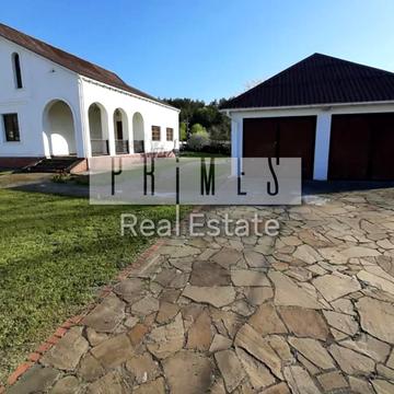 Володимирська вул., 21