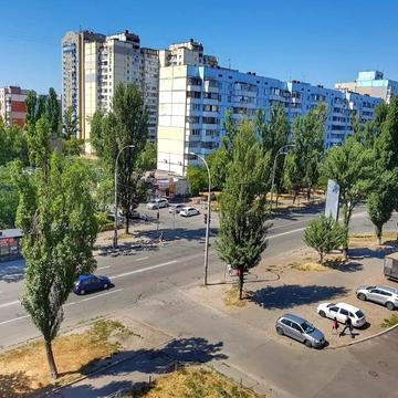 Йорданська, 8