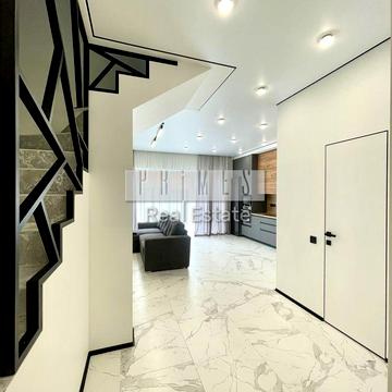 Центральна вул.