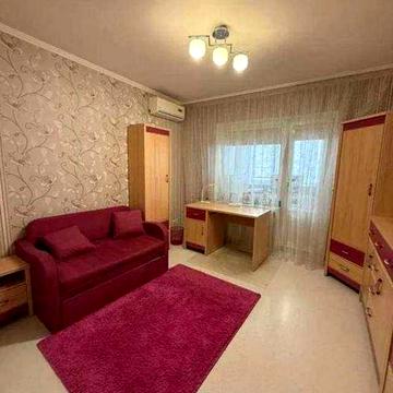 Без комісії для покупця. Продам 4-кімн. Ернста Федора вул. 8, 106 м.к