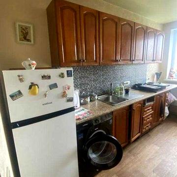 Продам 1-но комн. квартиру в Черноморке на проспекте Свободы.